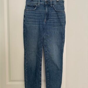 Madewell women’s medium wash classic straight leg denim jeans pants size 28